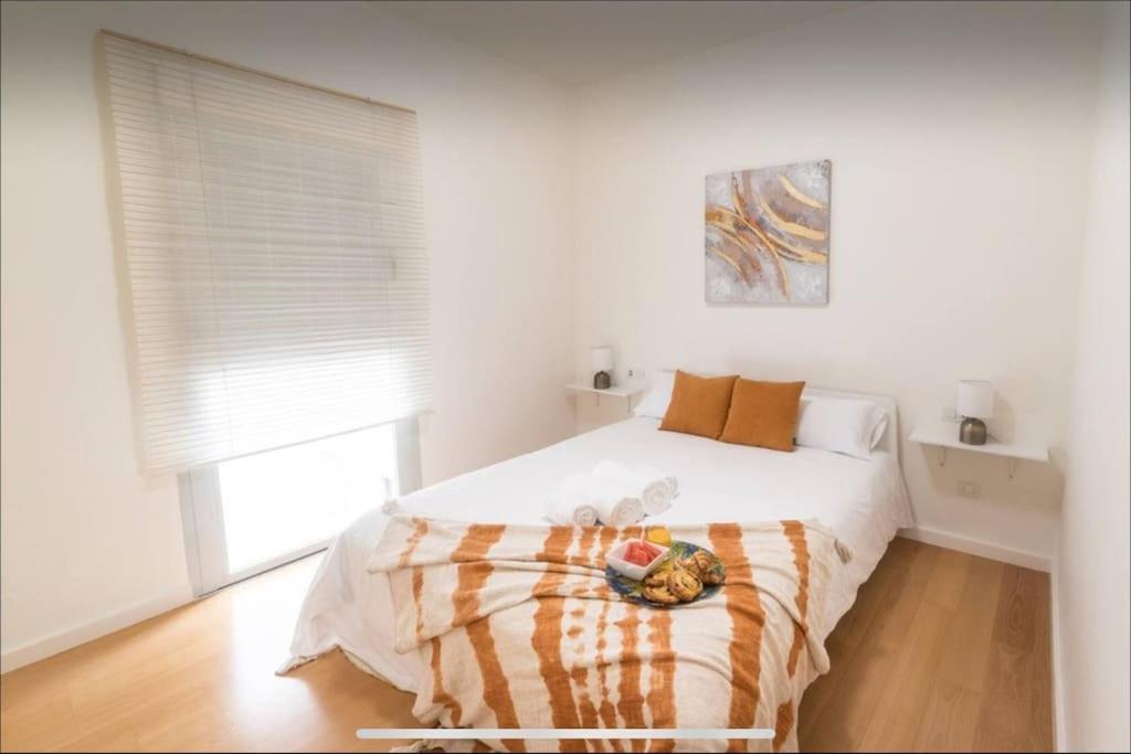 Appartement Beach, History And Center In One *